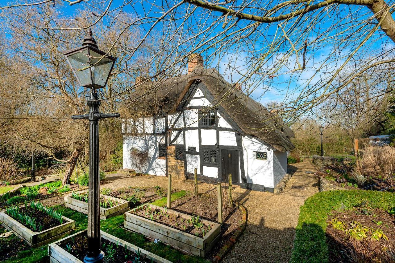 Burnside Hotel Stratford-upon-Avon Exterior foto